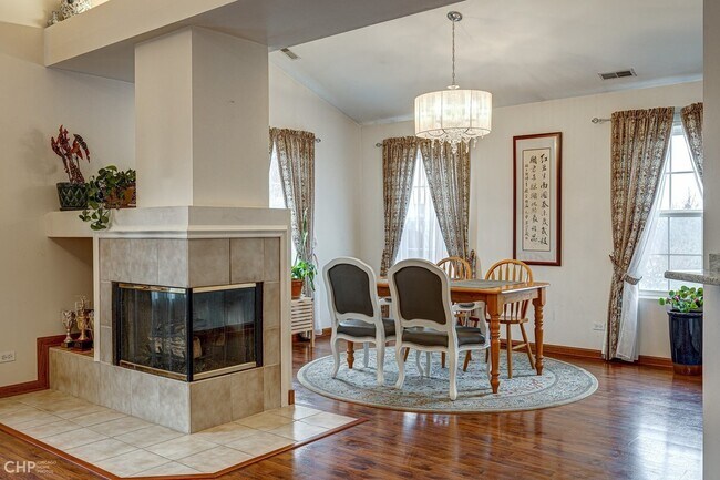 Foto del edificio - 2917 Stonewater Dr