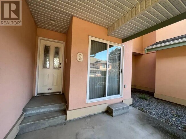 Photo du bâtiment - 19044 118b Ave