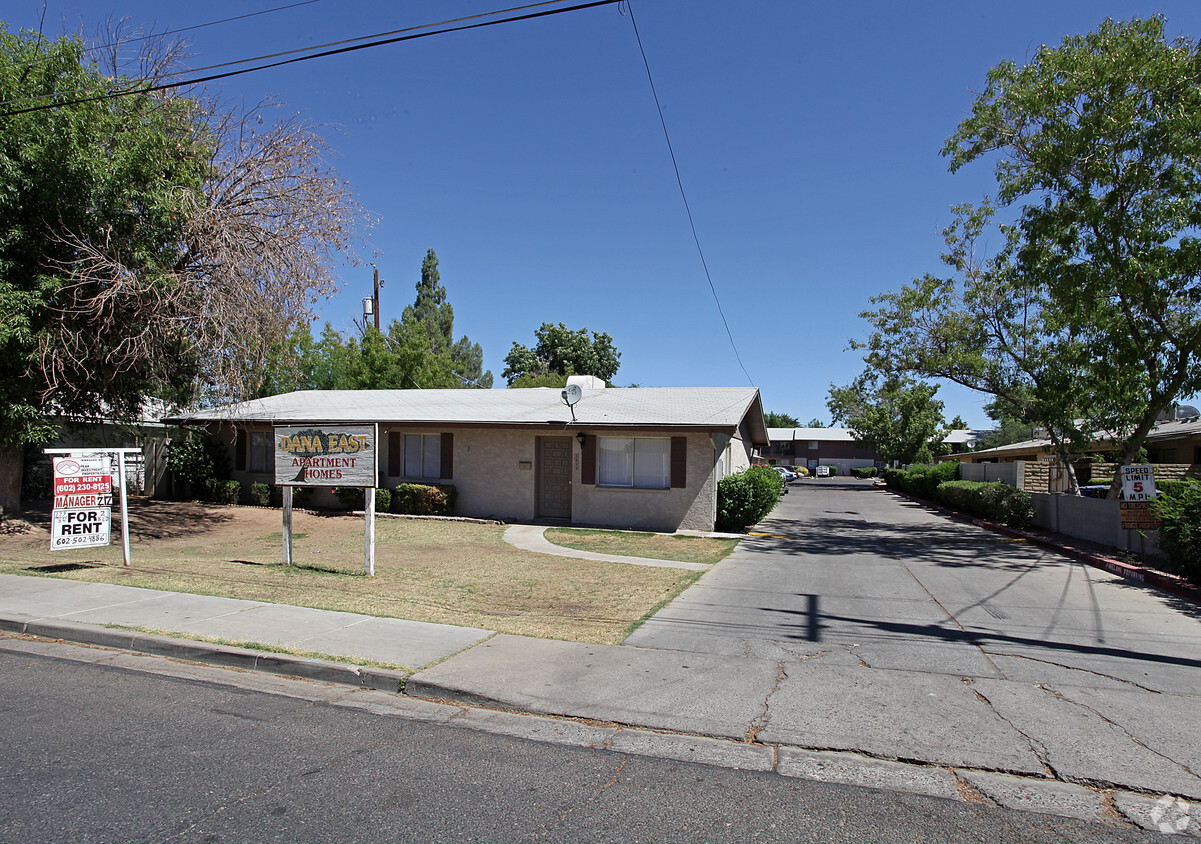 Primary Photo - Dana East Apartments