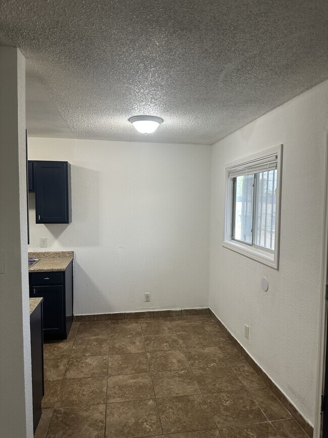 Foto del edificio - 2321 Ellis St