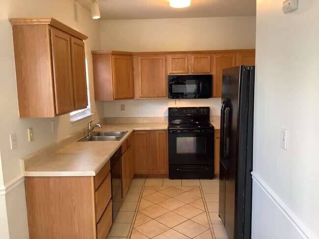 Foto del edificio - 214 Long Creek Pky