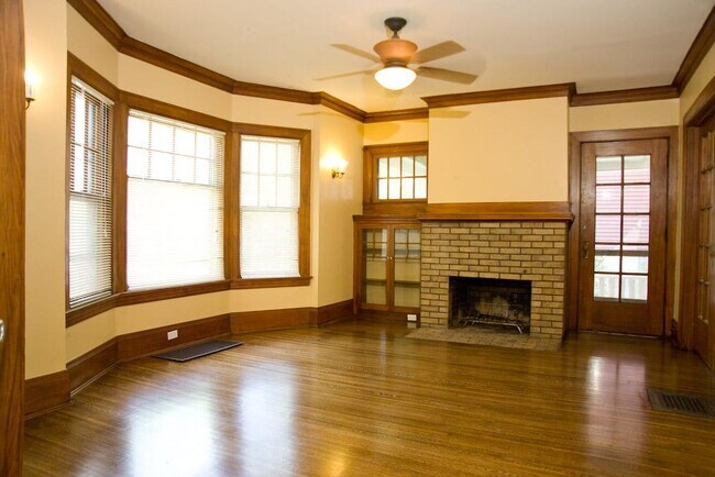 Building Photo - 7 Faraday St