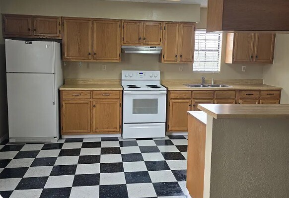 Foto principal - 615 S Smith St