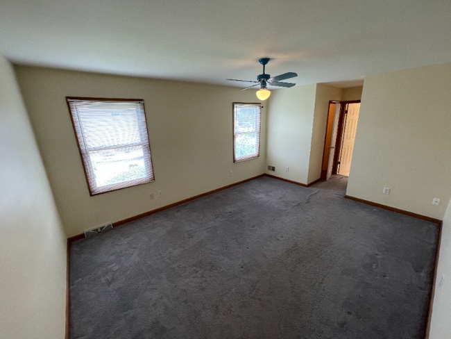 Building Photo - 220 Concord Hill Dr