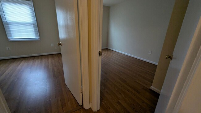 Foto del edificio - Charming 3 Bed And 1.5 Bath Townhome In Georgetown South