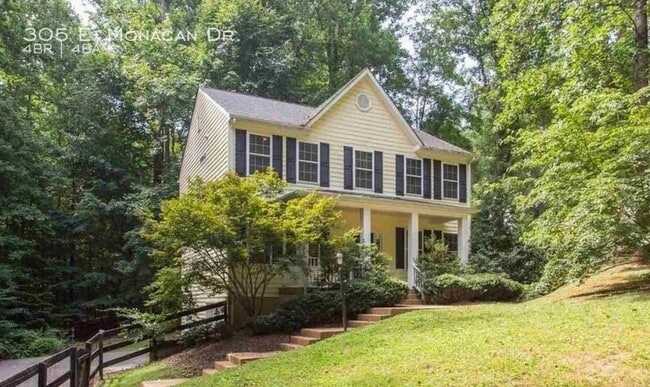 Building Photo - 305 E Monacan Dr