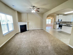 Building Photo - 492 Lory Ln