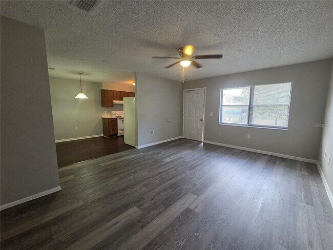 Foto del edificio - 3831 NE 41st St