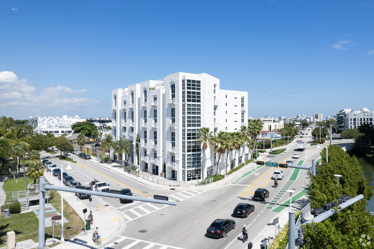 Primary Photo - Lofts at South Beach