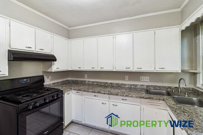 Foto del edificio - 3812 Glen Ave