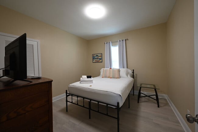 Foto del edificio - 1047 N 10th Ave