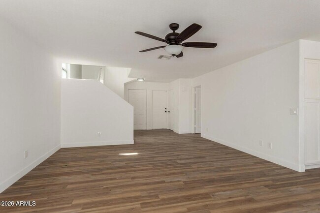 Foto del edificio - 12626 W Paradise Dr