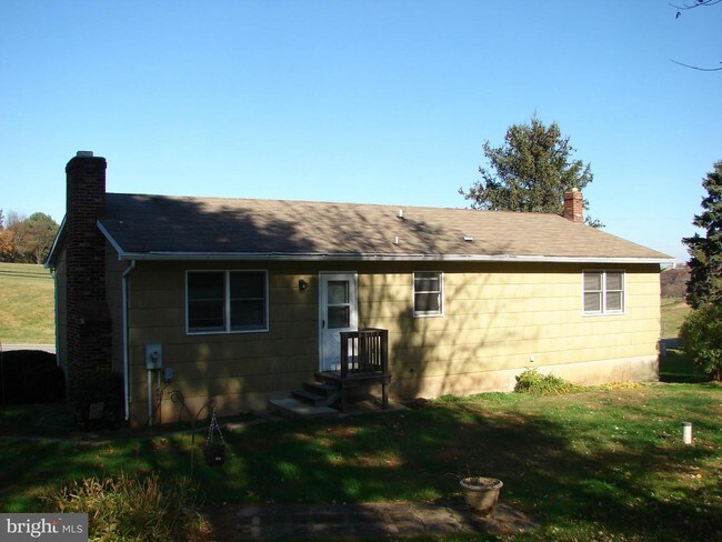 Building Photo - 2101 Hackney Ct