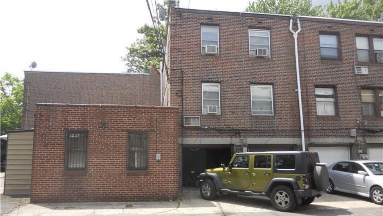 Building Photo - JTM Investment Group LLC