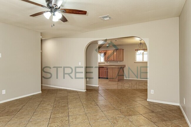 Foto del edificio - REDUCED!