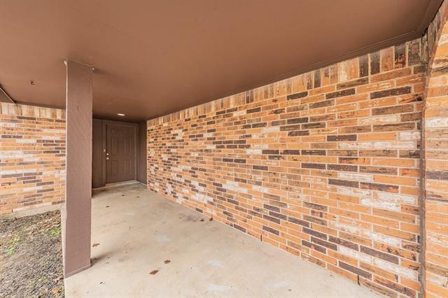 Building Photo - 6536 Windrock Dr