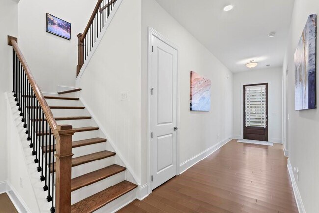 Building Photo - 779 Keystone Dr