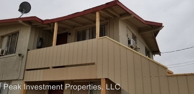 Building Photo - 98 W Orchid Ln