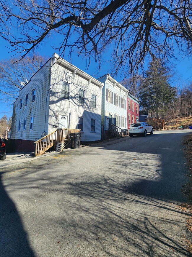 Building Photo - 3 St Josephs
