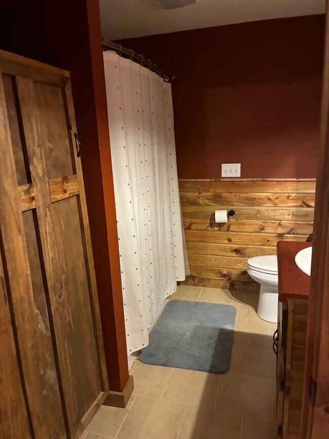 Foto del edificio - 409 Clark St