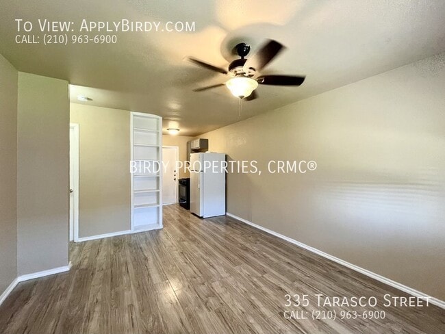 Building Photo - Charming 2 Bed Duplex in San Antonio, TX!!