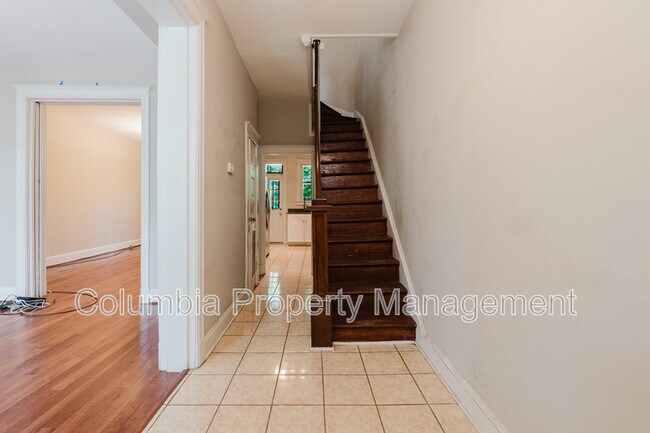 Foto del edificio - 3523 Warder St NW