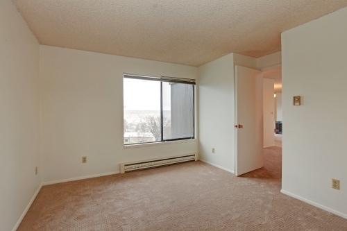 Building Photo - 3601 24th Ave W