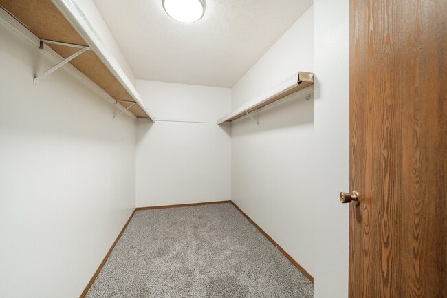 Building Photo - Bentwood Manor Apartments