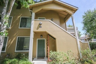 Building Photo - 79 Schooner Ct