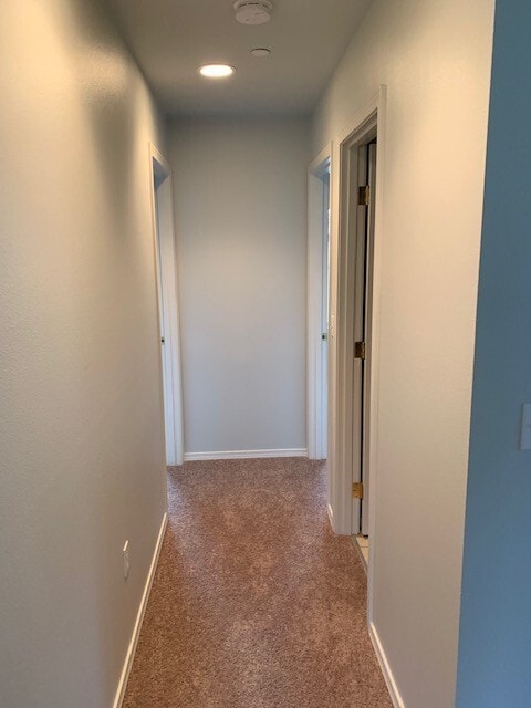 Building Photo - 3 Bedroom + Den and Loaded with Upgrades