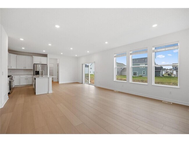 Building Photo - 18348 Gladhurst Ln