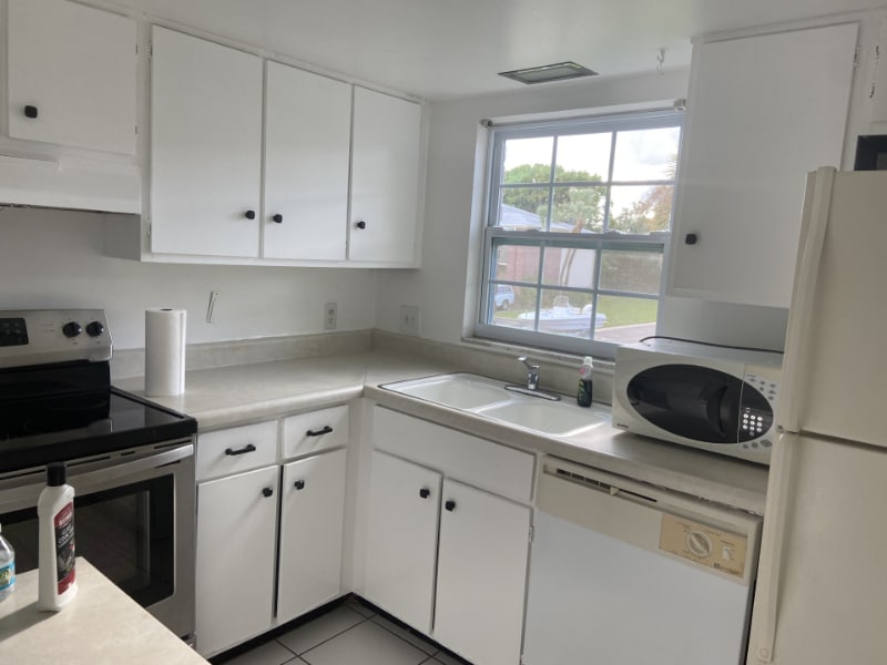 Foto principal - 8522 10th St N