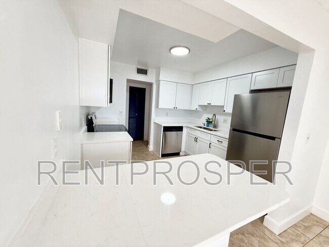 Building Photo - 4351 S Semoran Blvd