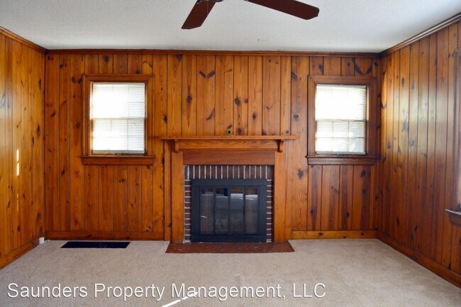 Building Photo - 2 br, 1 bath House - 2413 Walker Ave