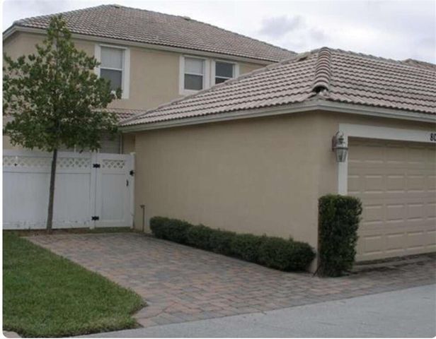 Building Photo - 8029 Murano Cir