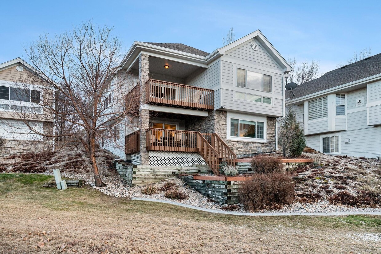 Primary Photo - 5734 Crestwood Dr