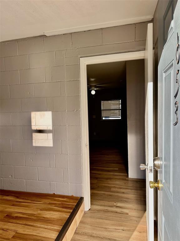 Foto del edificio - 653 NE Waldo Rd