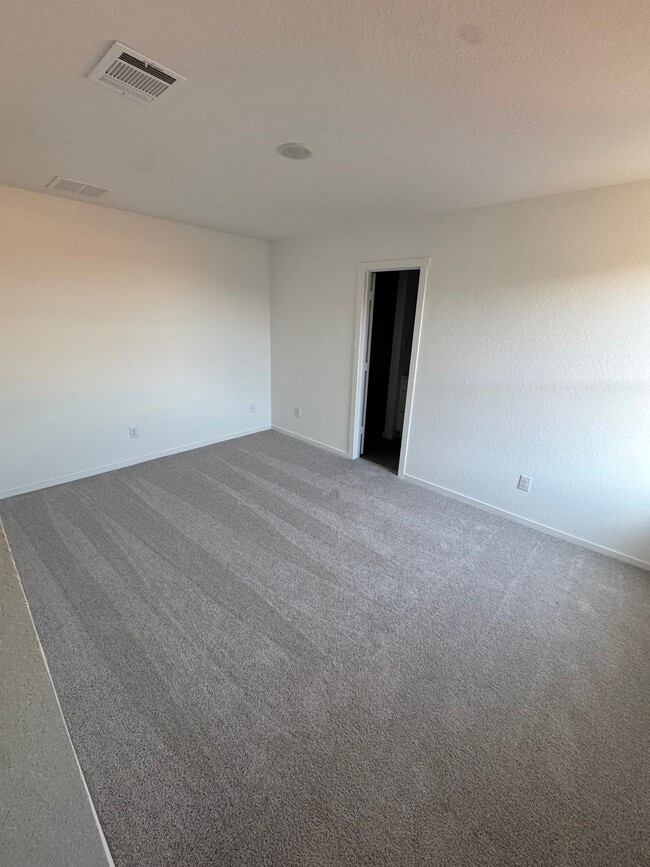 Building Photo - 7306 India Star