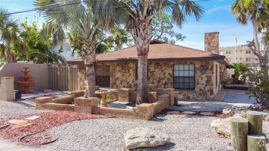 Building Photo - 813 Ormond St
