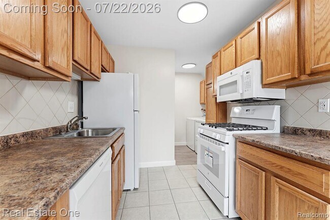 Foto del edificio - 15588 Dupage Blvd