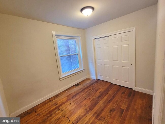 Foto del edificio - 522 N Charlotte St