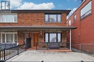 Building Photo - 1353 Davenport Rd