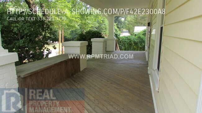 Building Photo - 1006 Silver Ave