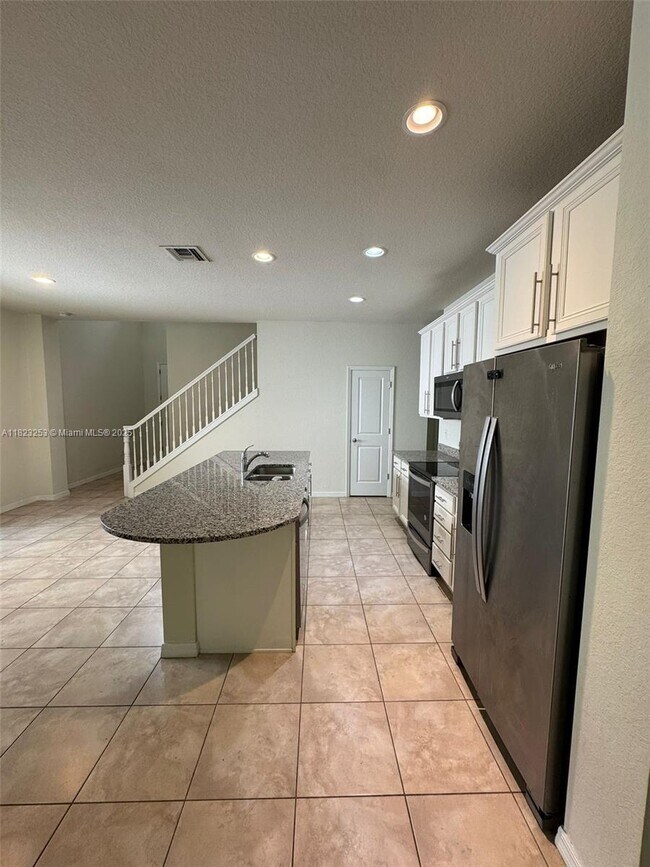 Foto del edificio - 4255 Large Leaf Ln