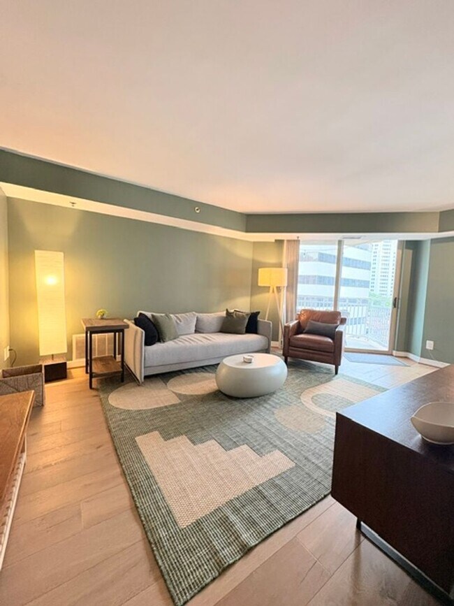 Foto del edificio - 7500 Woodmont Ave