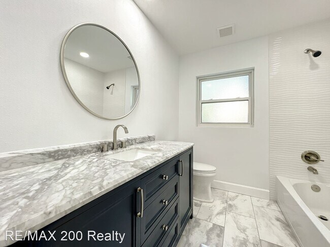 Building Photo - 4 br, 4 bath House - 2218 Fosgate Drive
