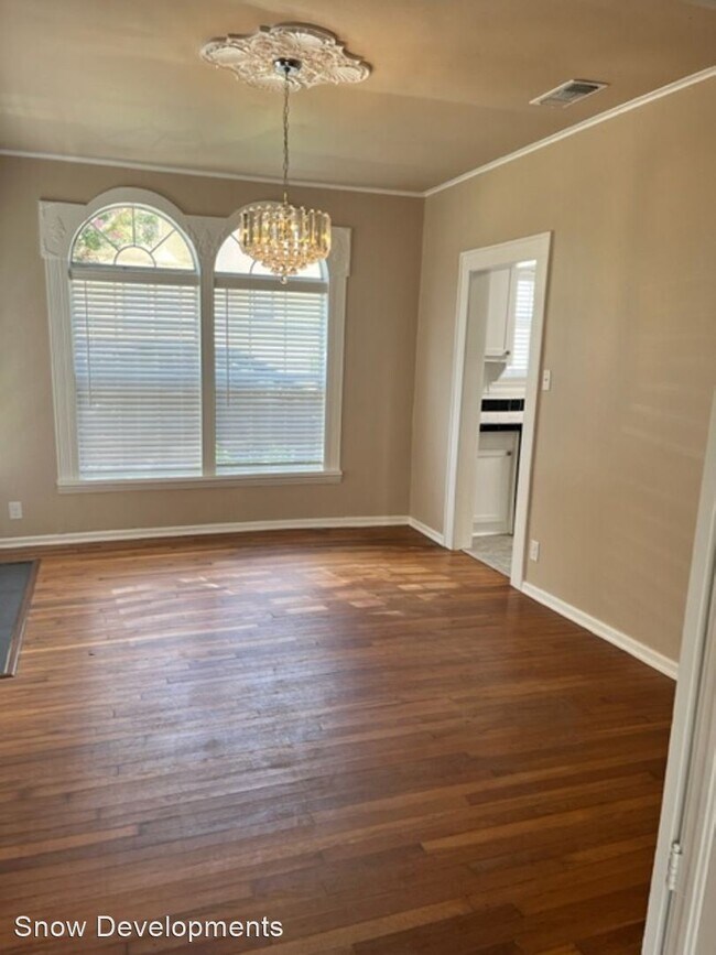 Building Photo - 2 br, 1 bath House - 2106 Laurel