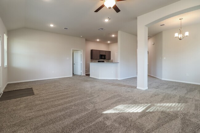 Foto del edificio - 14701 Country Club Dr