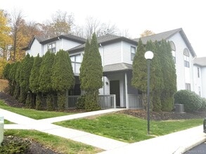 Building Photo - 23 Aldo Ct Building Photo - 23 Aldo Ct