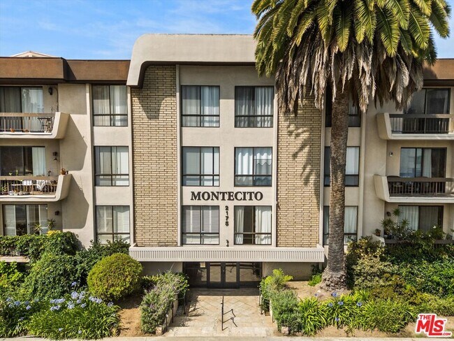 Foto del edificio - 2175 S Beverly Glen Blvd